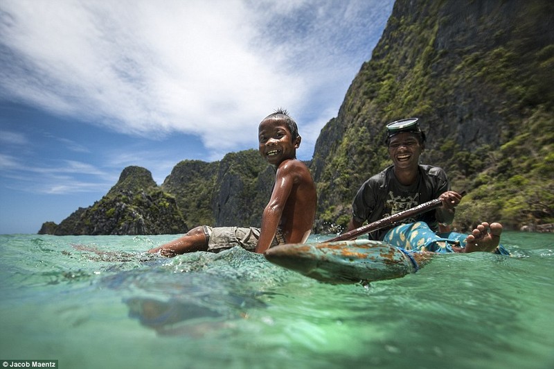 Hinh anh ky thu ve bo toc Tagbanua song tren dao Philippines-Hinh-4